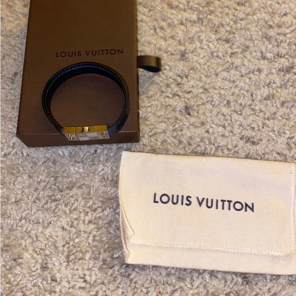 Louis Vuitton check it bracelet - Picture 6 of 8